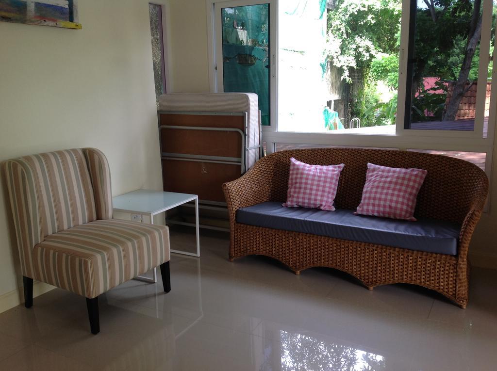 Sandy House Rawai Екстериор снимка